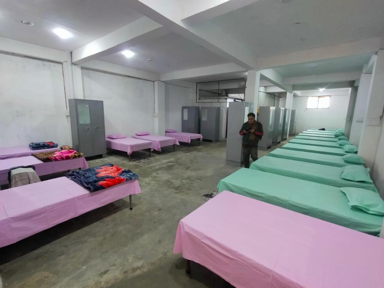 Nityanand Bed and Breakfast Αλλαχαμπάντ Εξωτερικό φωτογραφία